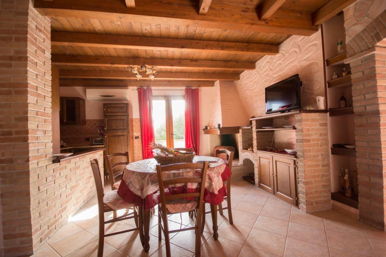 Casa Vacanza Il Mandorlo Domusnovas Exterior foto